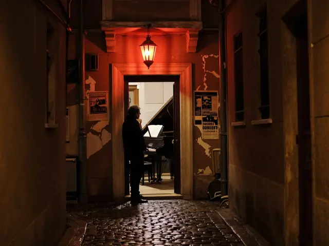 Istanbul's Nightlife Scene: Uncovering the City's Hidden Gems